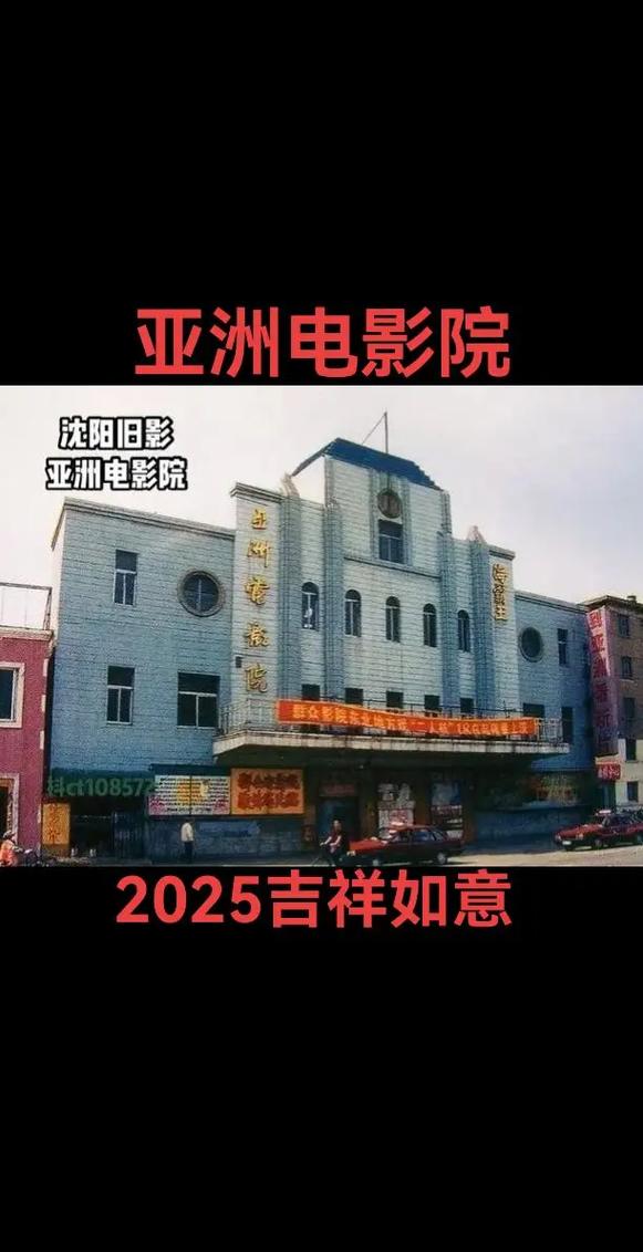 一边亲一边摸一边操的相关介绍
