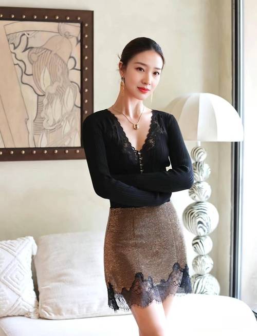 人妻黑丝美女av网站的相关介绍