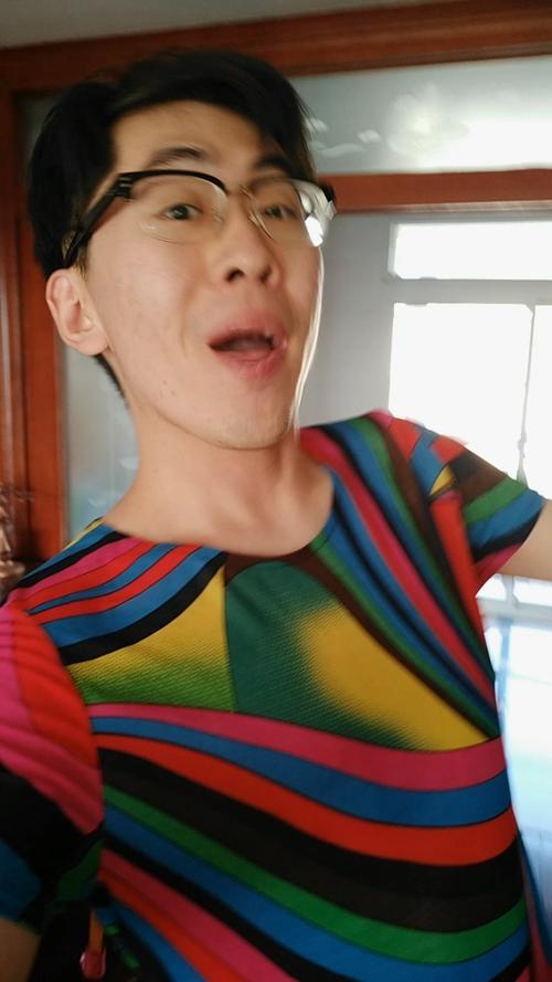 一边摸一边做爽的相关介绍