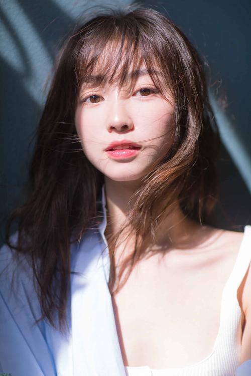美女超大尺度私房照的相关介绍