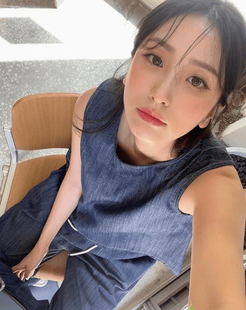 人妻少妇第四页的相关介绍