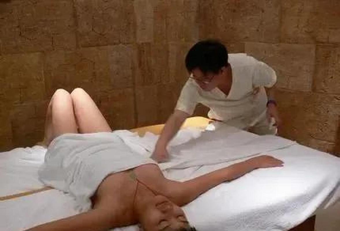 少妇熟女天堂网av的相关介绍