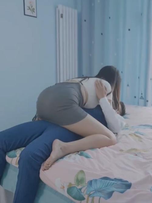 女性下面黄色的分泌物的相关介绍