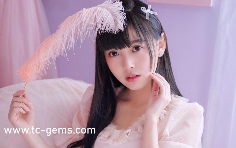 摄政王被扒开腿狂c躁到高潮小说的相关介绍
