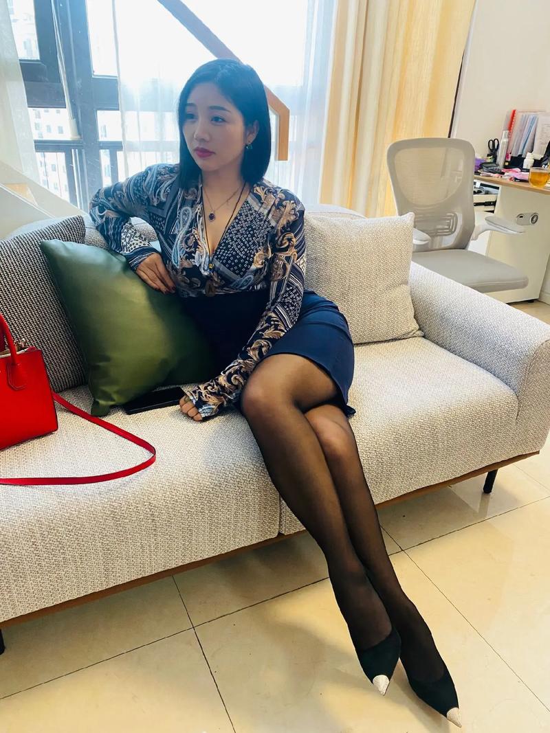 男女摸动漫的相关介绍