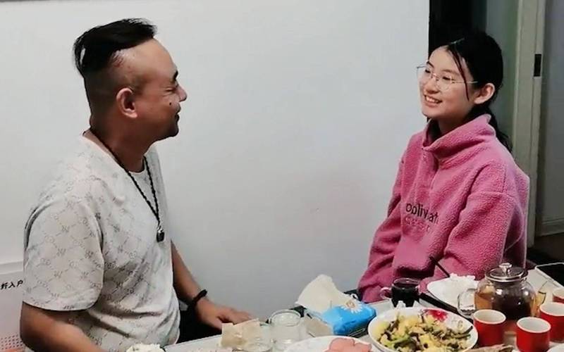 巨乳の诱惑的相关介绍