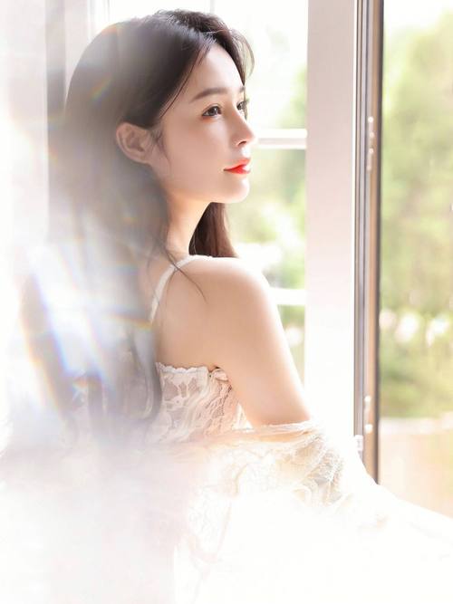 原创中文少妇av的相关介绍