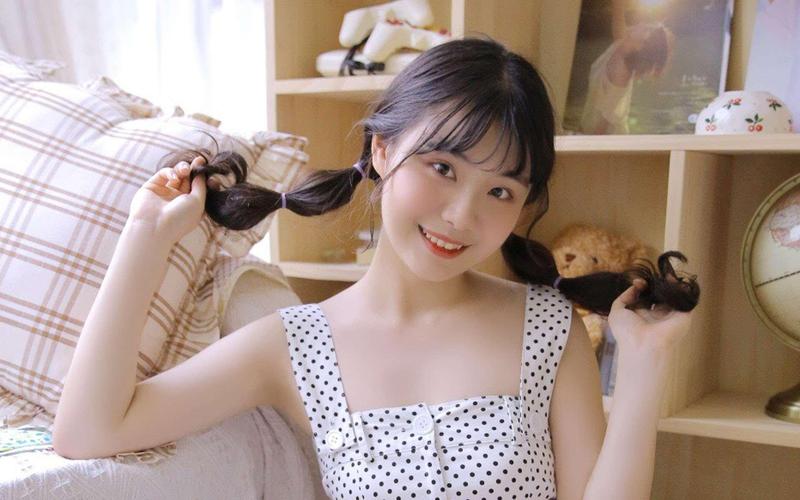 巨乳高潮的相关介绍