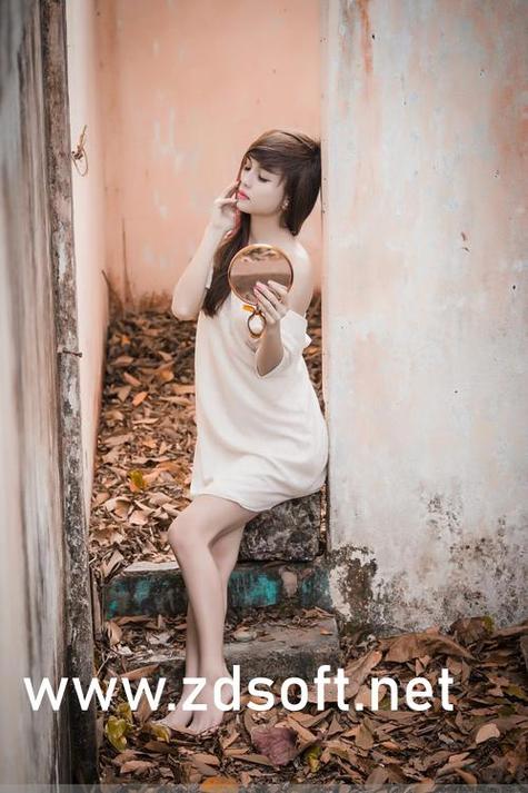 动漫美女黄的相关介绍