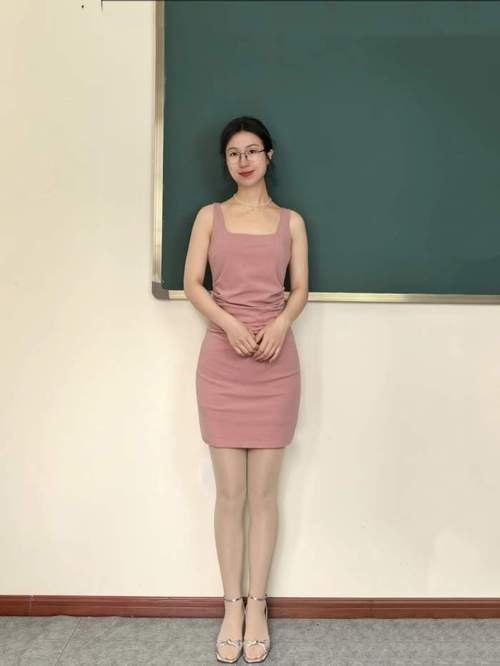 av 黑丝的相关介绍