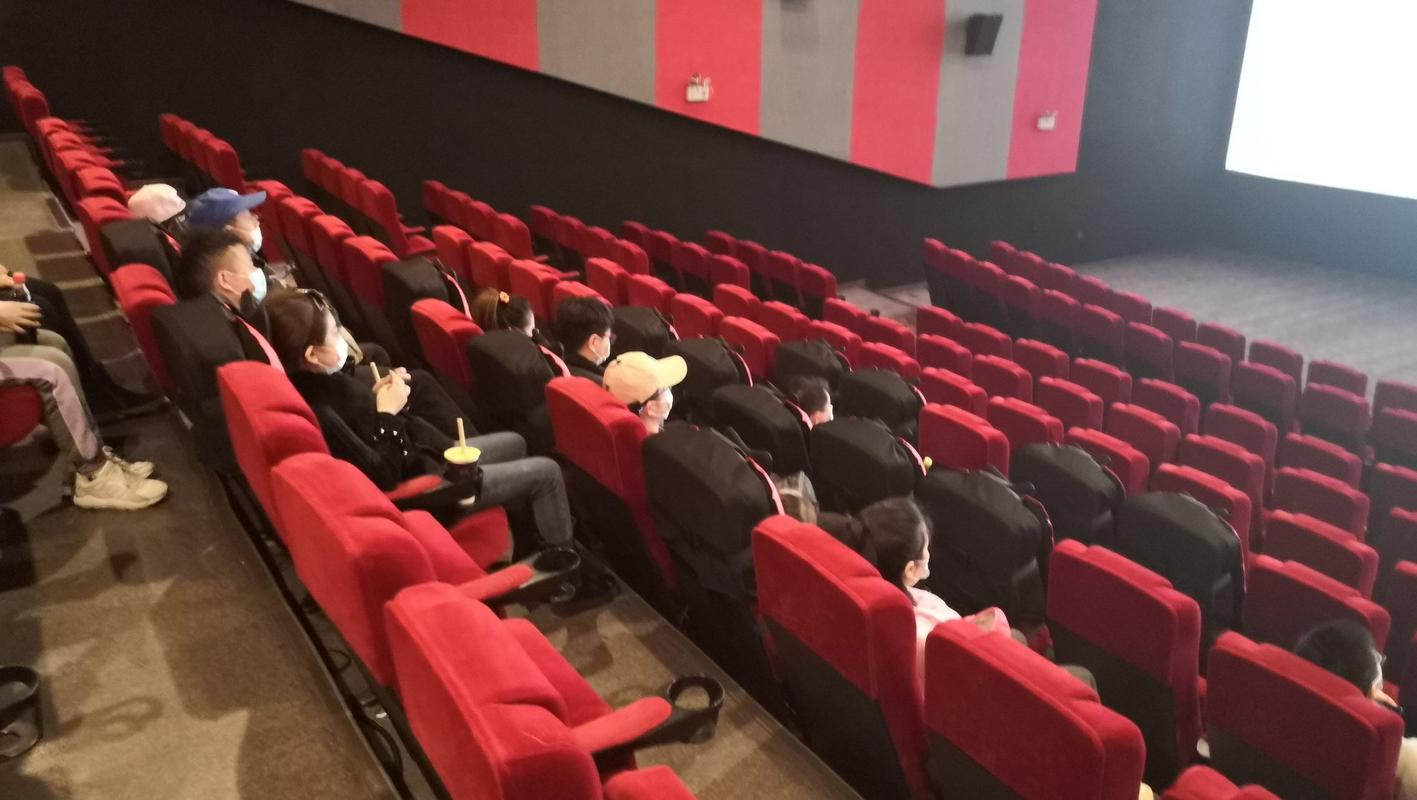 人妻少妇精品性色αv在线的相关介绍